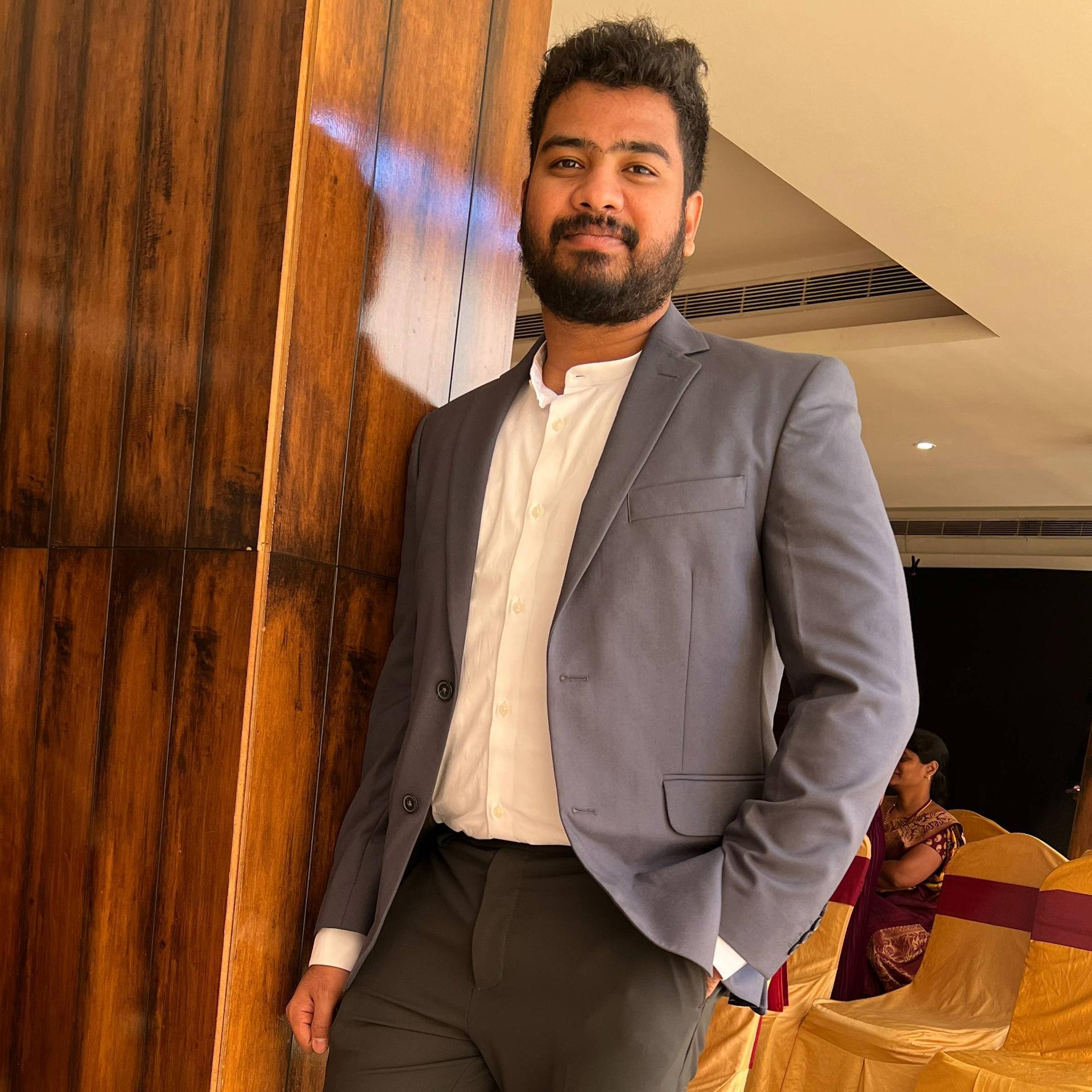 THOMAS AKSHINTALA