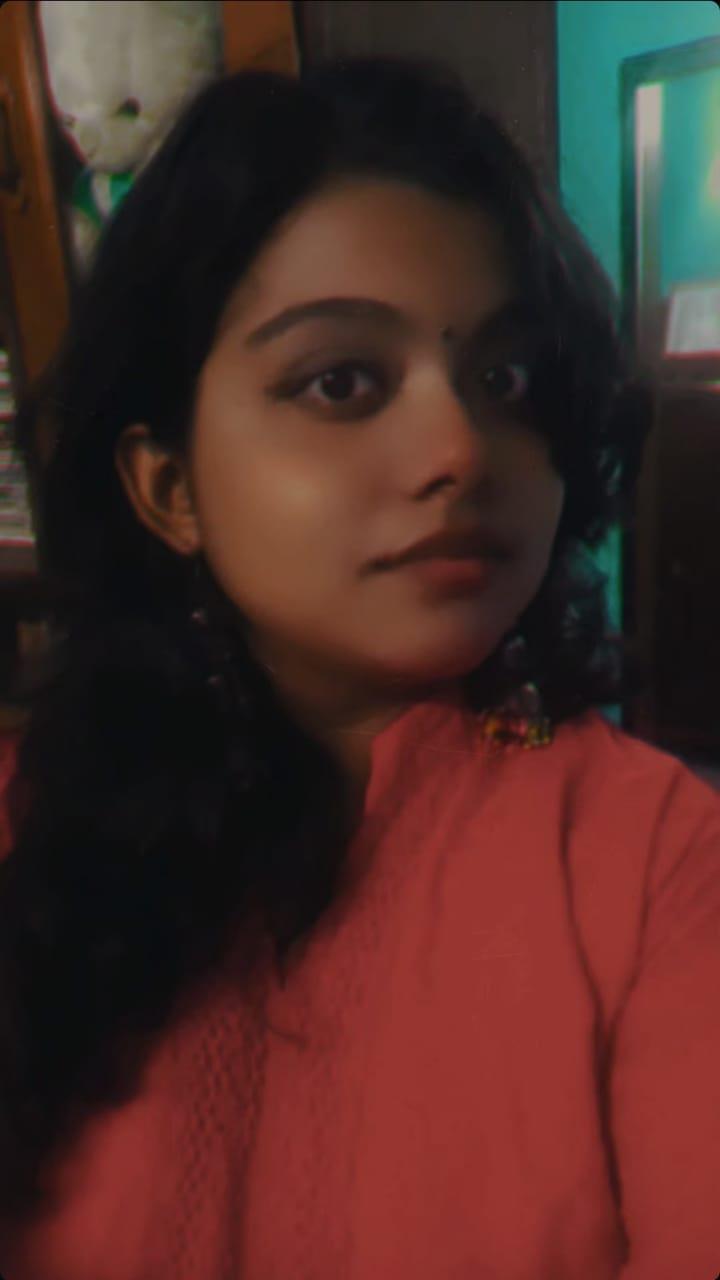 SHREYASI DEY