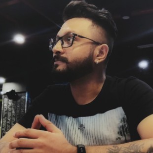 Dharmik Purohit