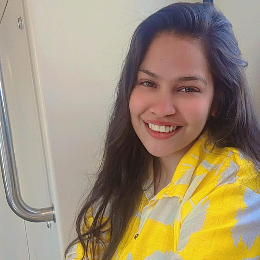 KHUSHBU RATaEEYA