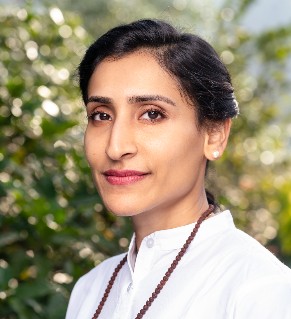 Sshruti Tandraa