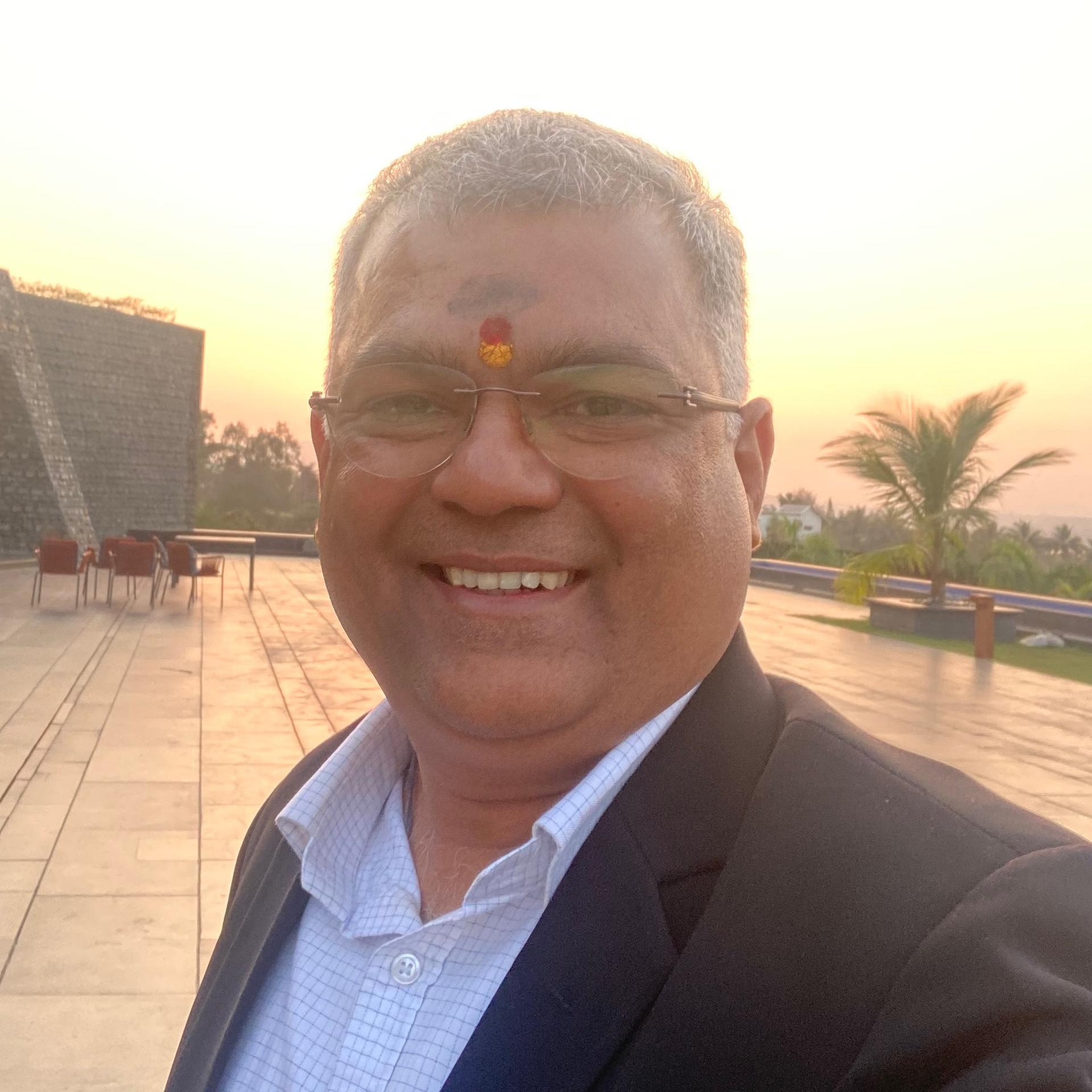 Vivek Kharpude