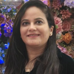 DOLLY ARORA
