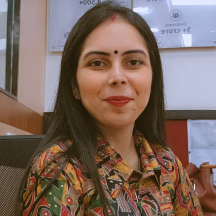 Radha Ladhani