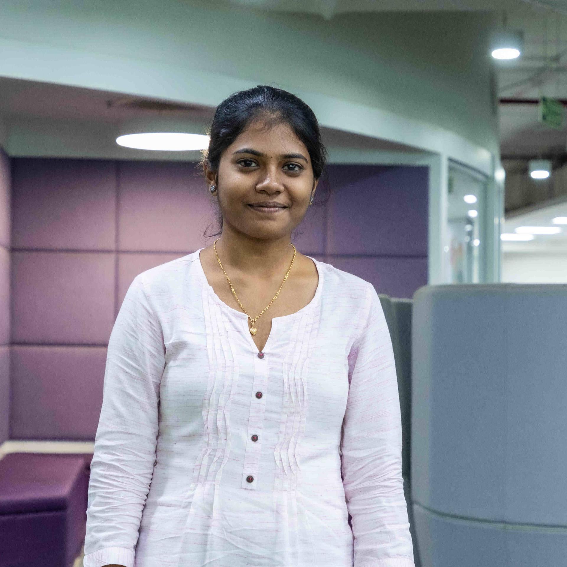 Vidhya V