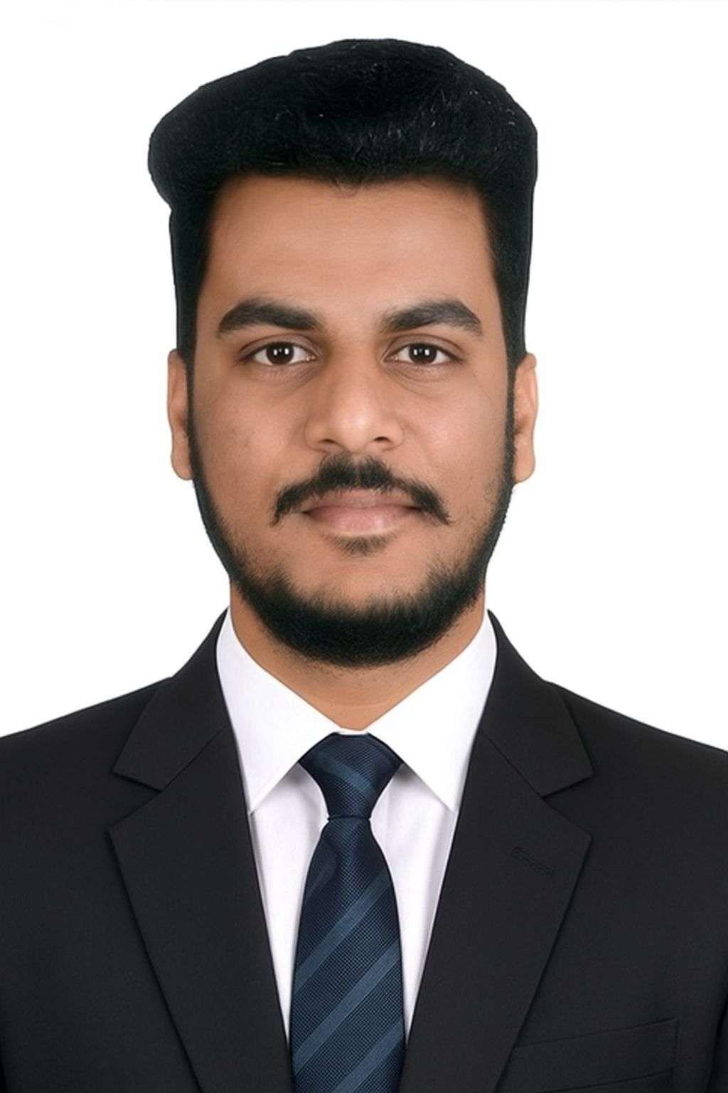 SUMEET KHUTWAD