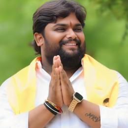 MANIKANTA VARMA REVARAJU