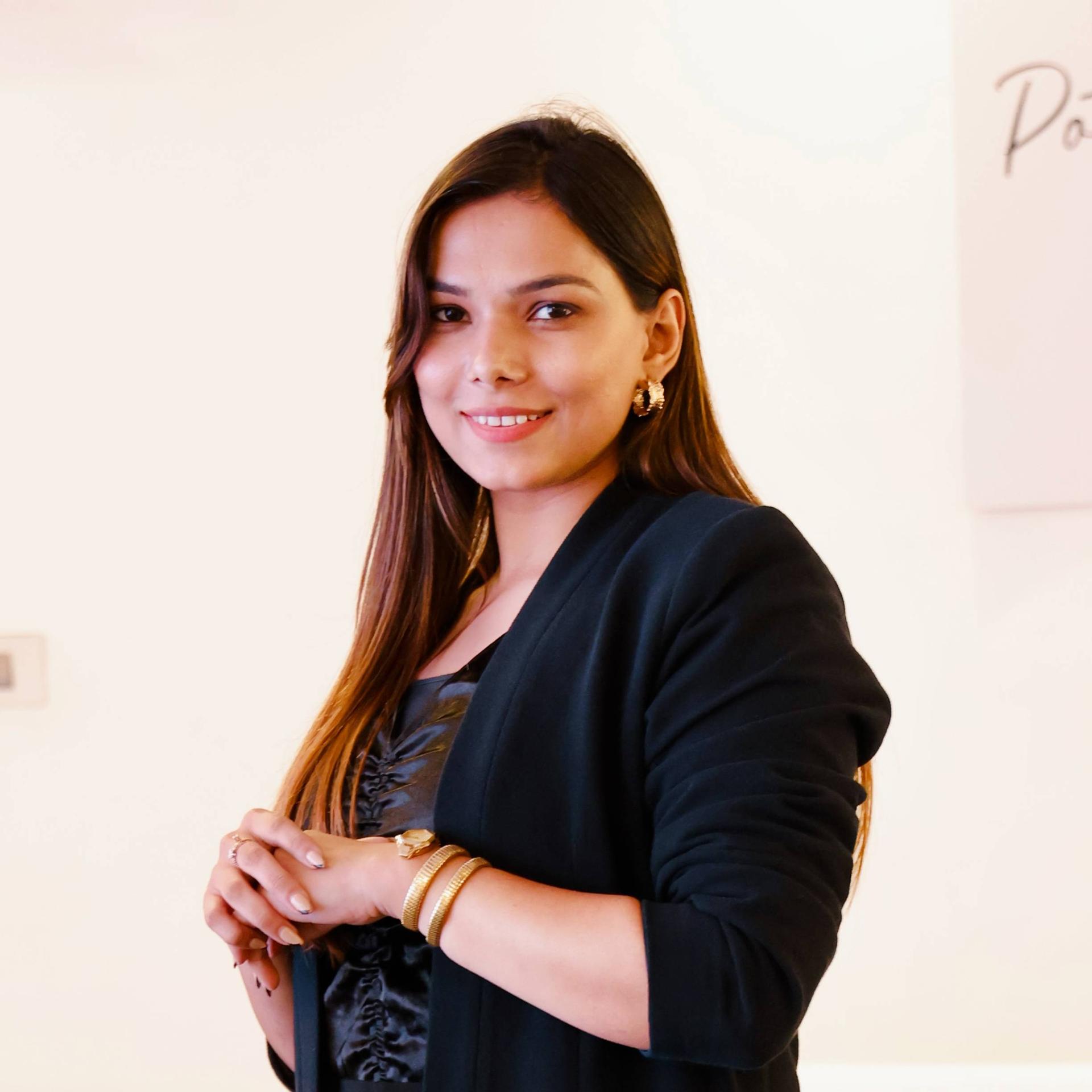 NIVESHA VINAY GUND