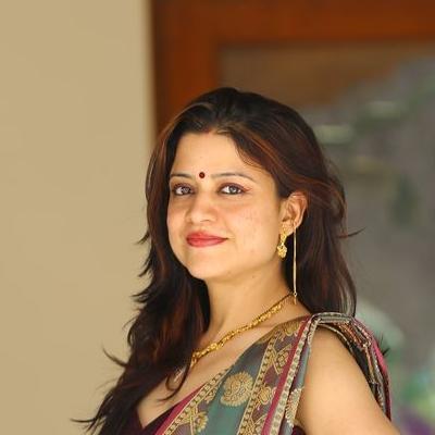Nisha Bhat