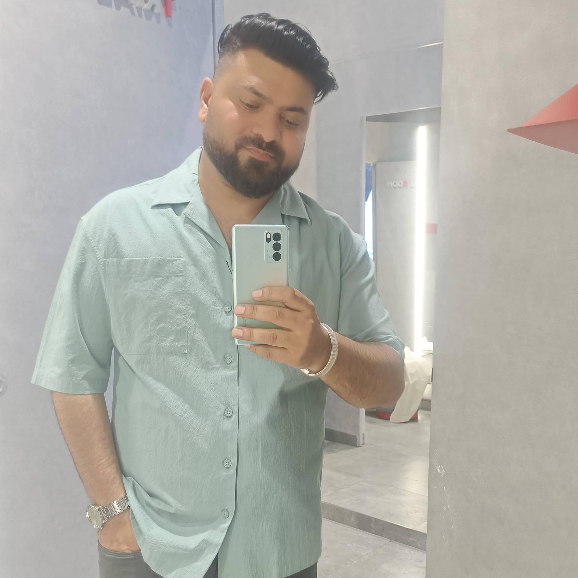 MUNISH SHARMA