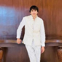 Kaustubh Katre