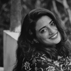 REENA THOMAS