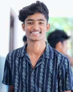 Akhil MR