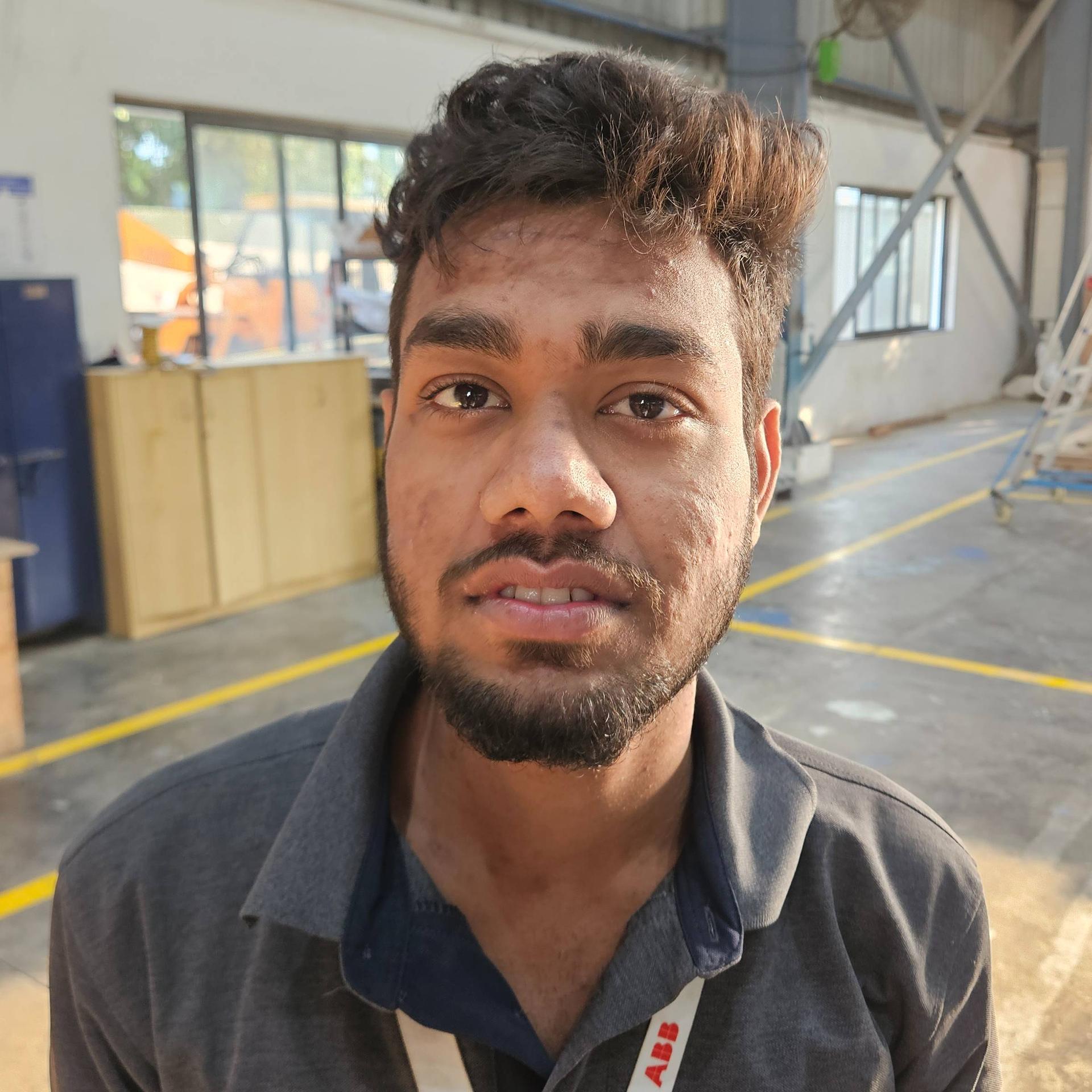 AKHLESH GIRI