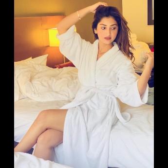 Call Girls In Gurgaon Le Méridien Hotel 8527163129 Escort Service