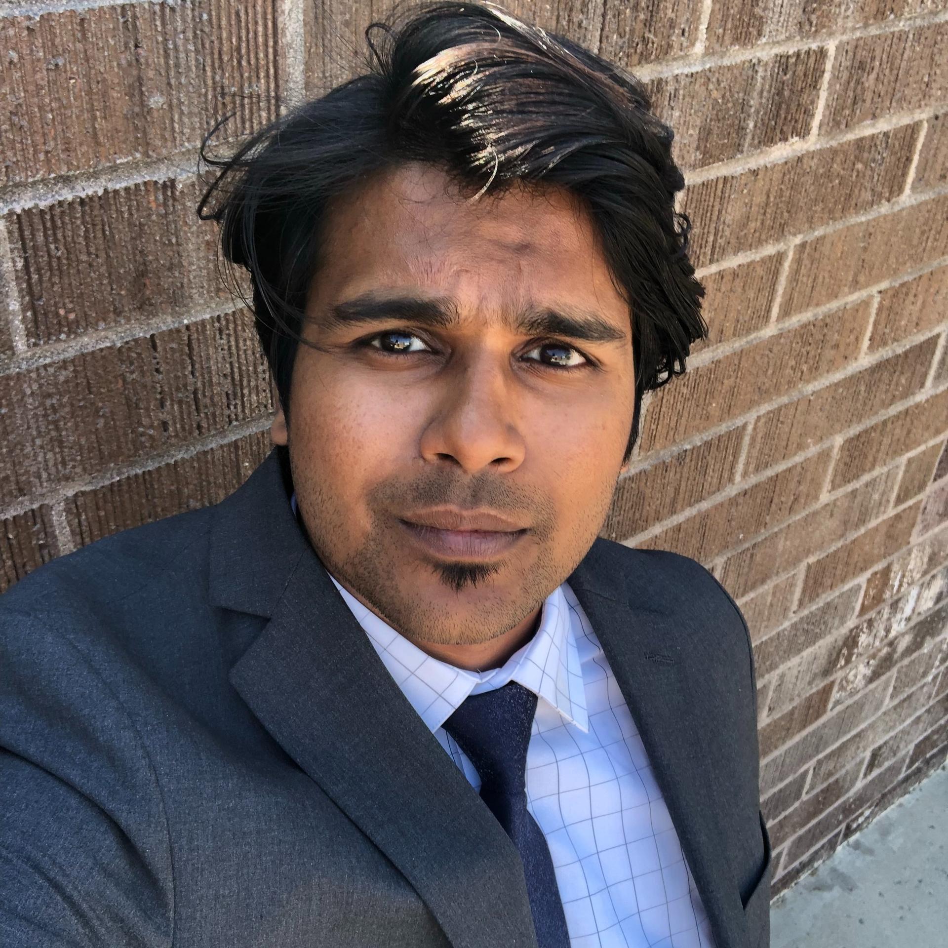 Dilip Dhakshinamurthy