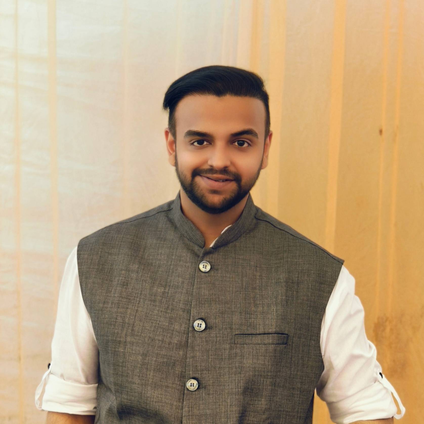 Akshay Gandhi