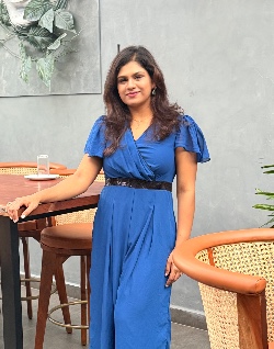 Vishali RS