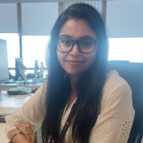 R. Akilandeswari