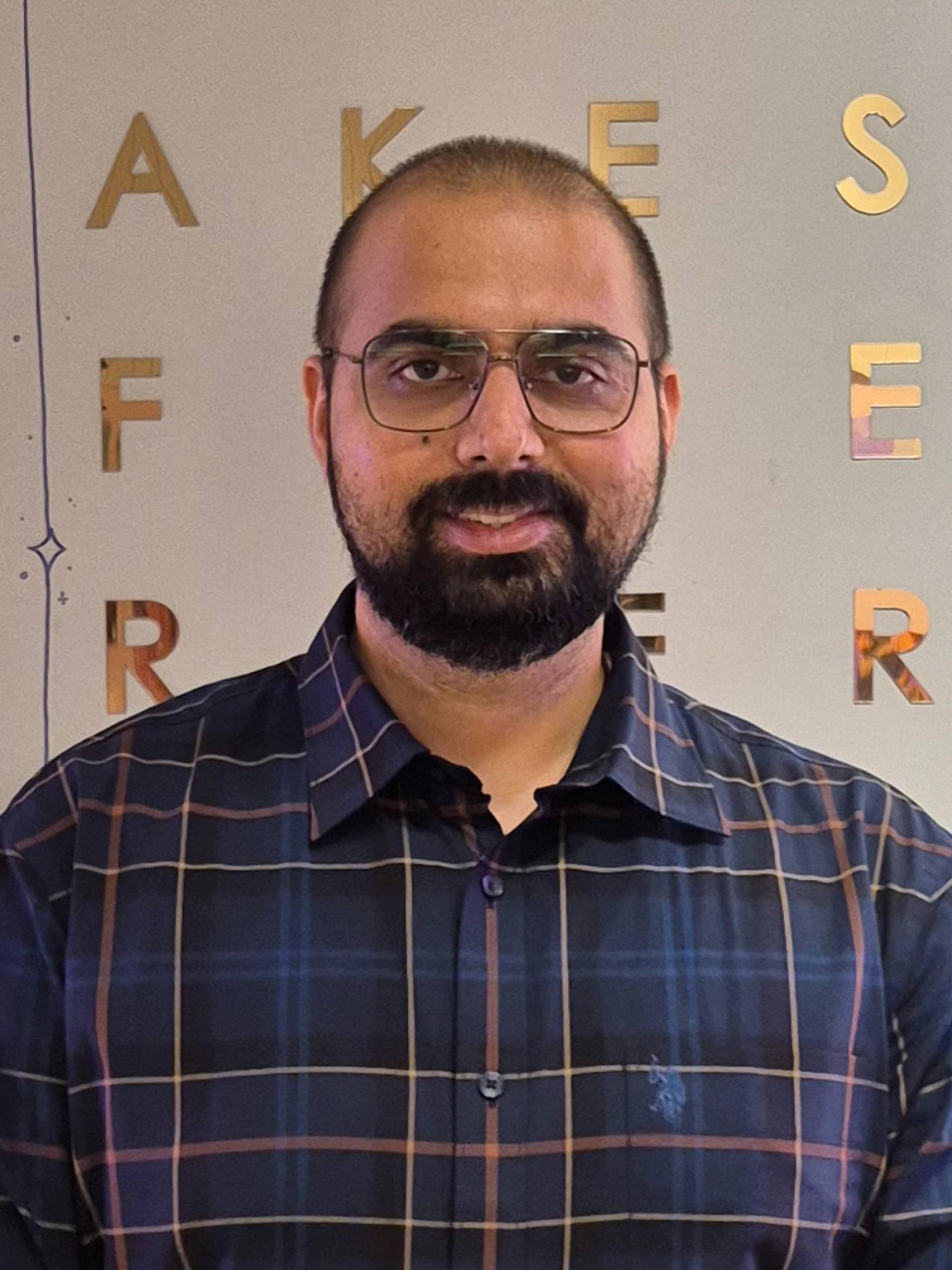 Kartik Raina