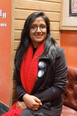 SURBHI MODI (CA/2016/78043)