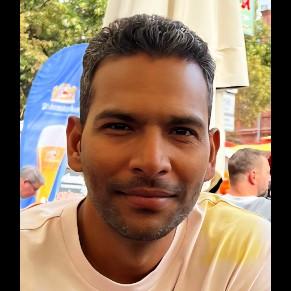 Devdutt Manay