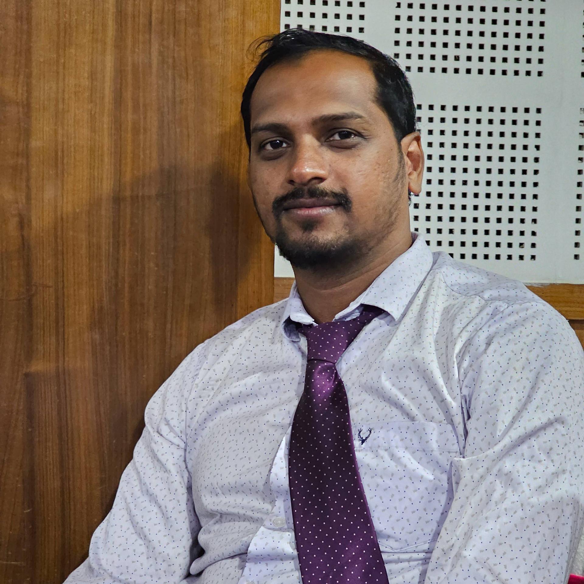 AKHIL SM
