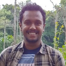NAVEEN N