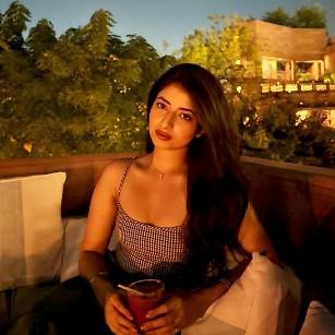 Noida Sector 47 đđđĽđĽ đđ˘đŤđĽđŹ Escorts Noida