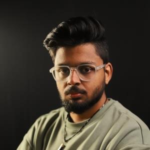 R Naveen
