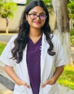 Dr . Naithika Namoju