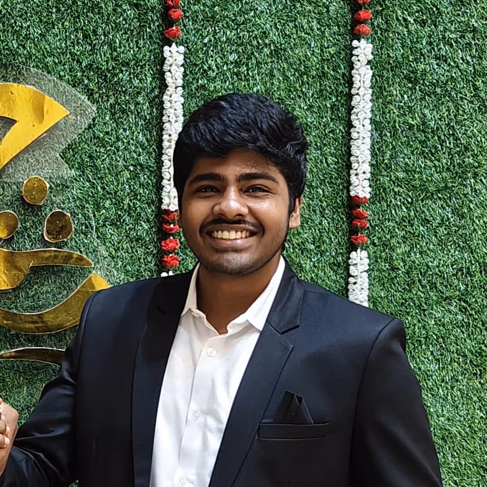 Vignesh Velappan