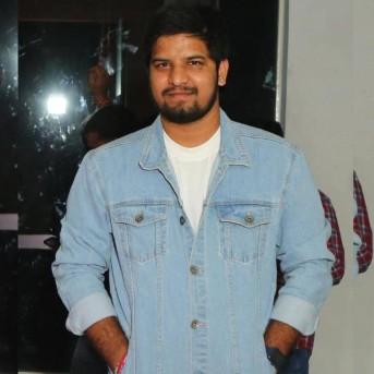 AKHIL DUMPETI