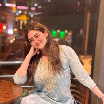 Noida Sector 44 đđđĽđĽ đđ˘đŤđĽđŹ Escorts Noida