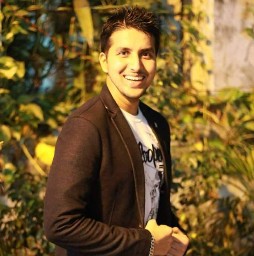 ROSHAN RAKESH YADAV